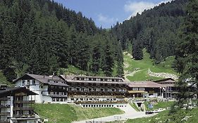 Sport Hotel Pampeago